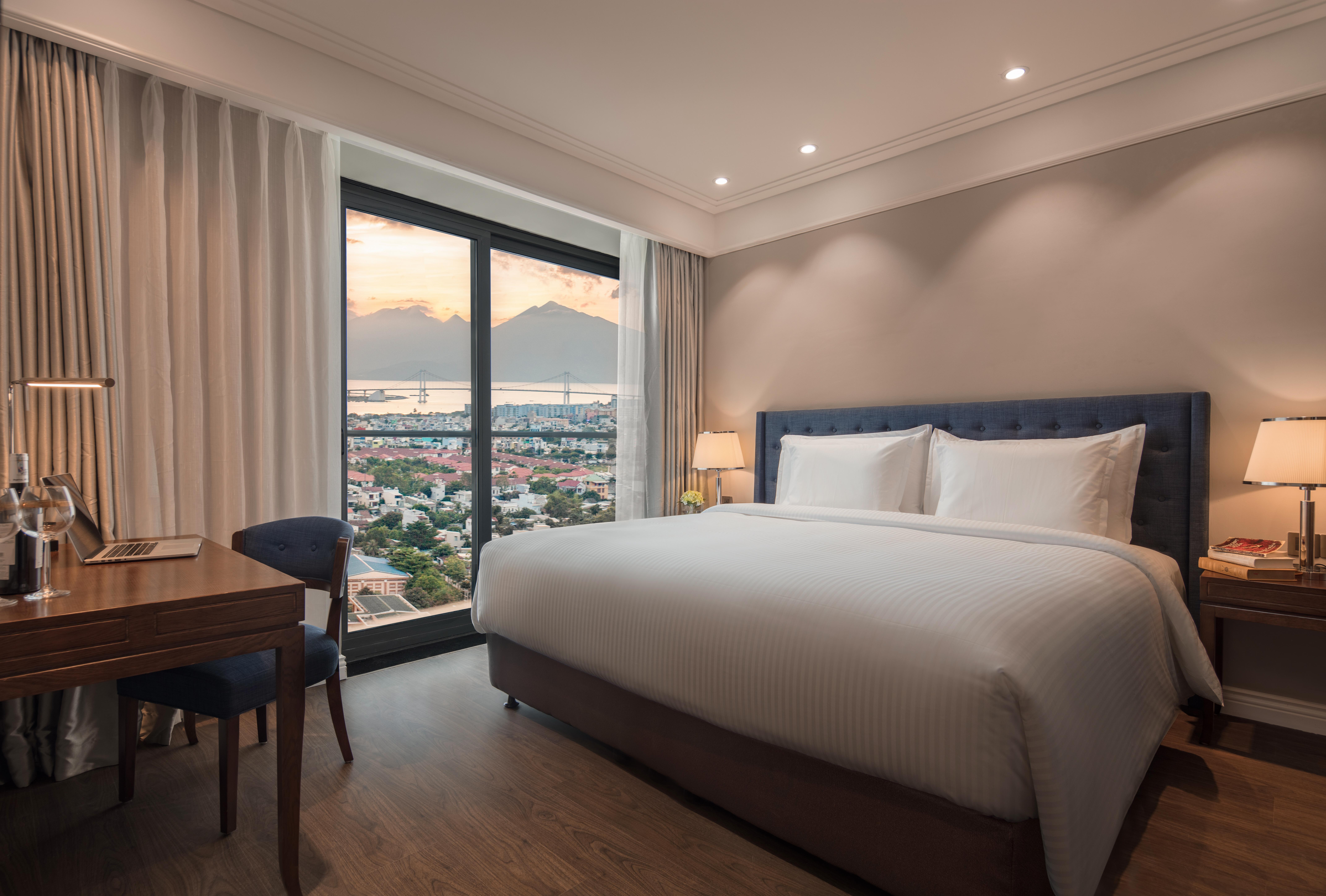 Altara Suites Da Nang By Ahg Esterno foto