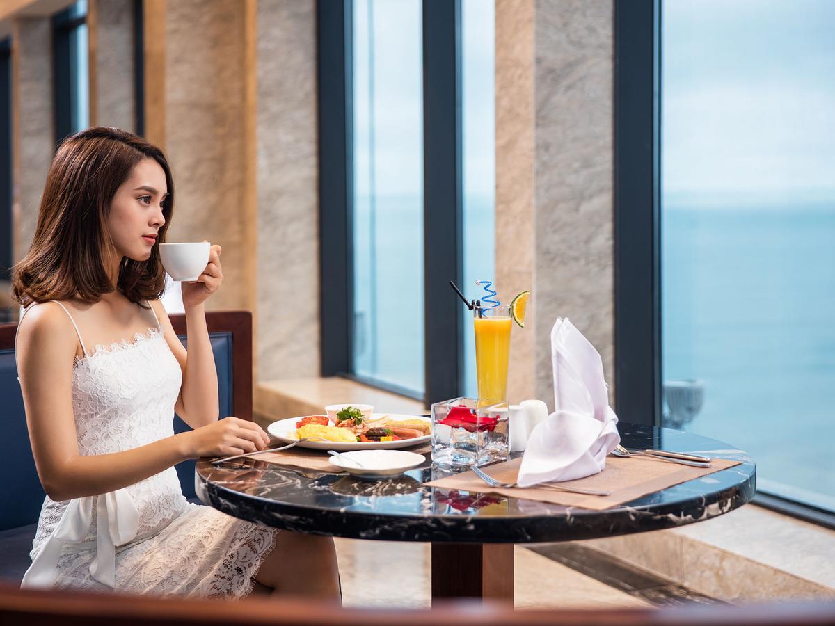Altara Suites Da Nang By Ahg Esterno foto